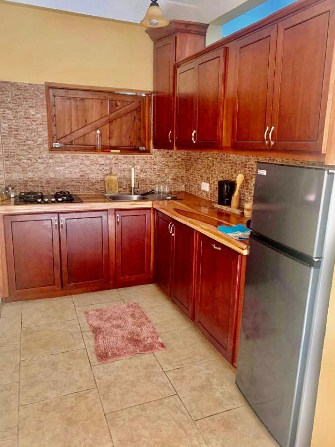 Orchid Resort Ltd Guillet المظهر الخارجي الصورة