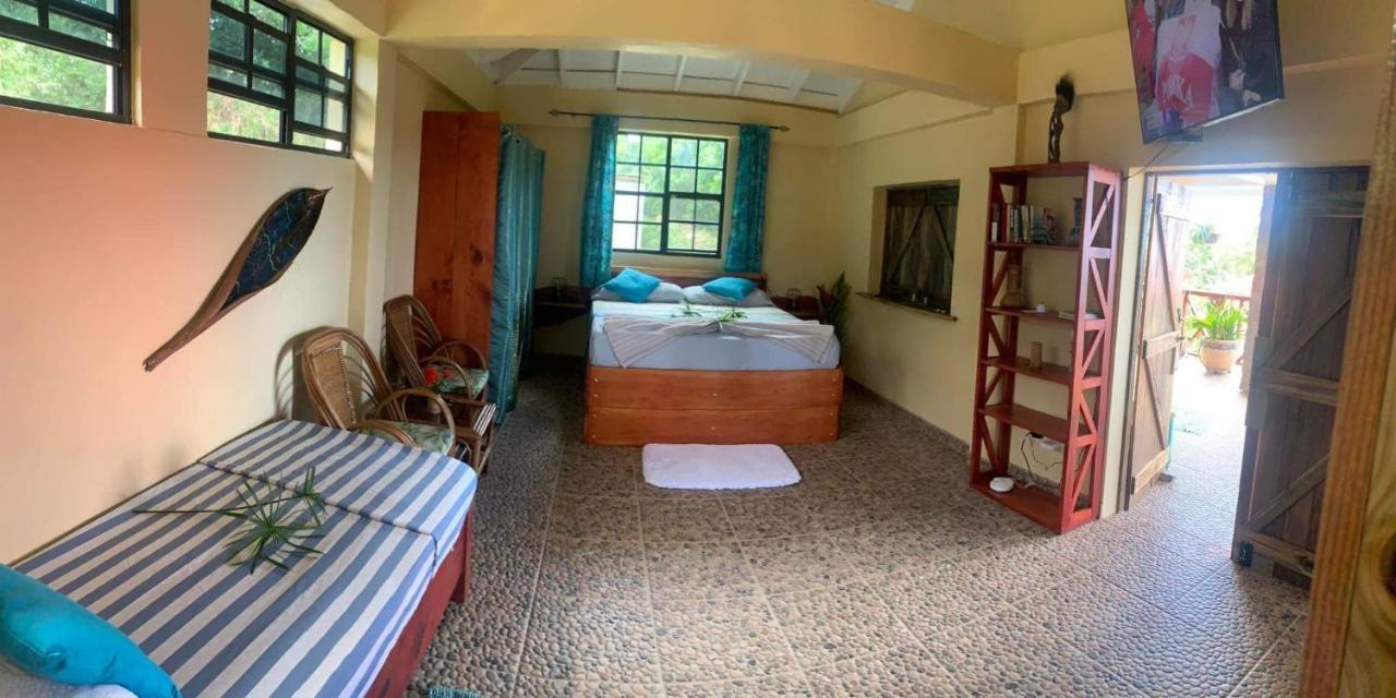 Orchid Resort Ltd Guillet المظهر الخارجي الصورة