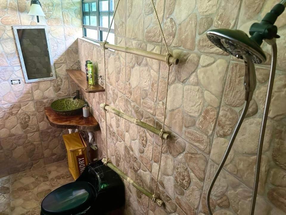 Orchid Resort Ltd Guillet المظهر الخارجي الصورة