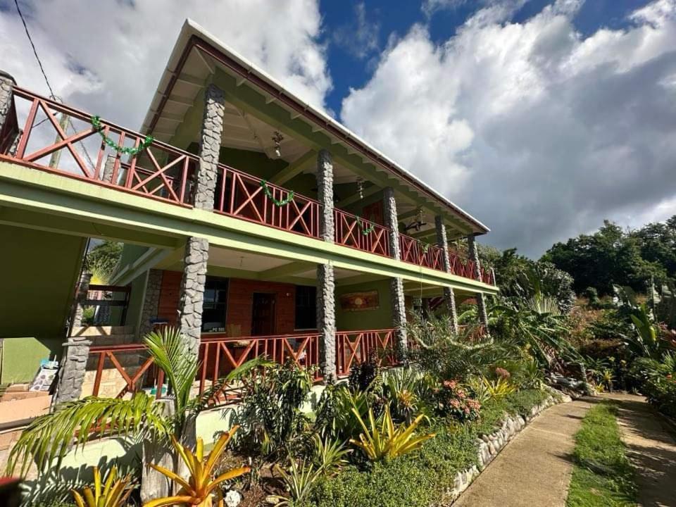 Orchid Resort Ltd Guillet المظهر الخارجي الصورة