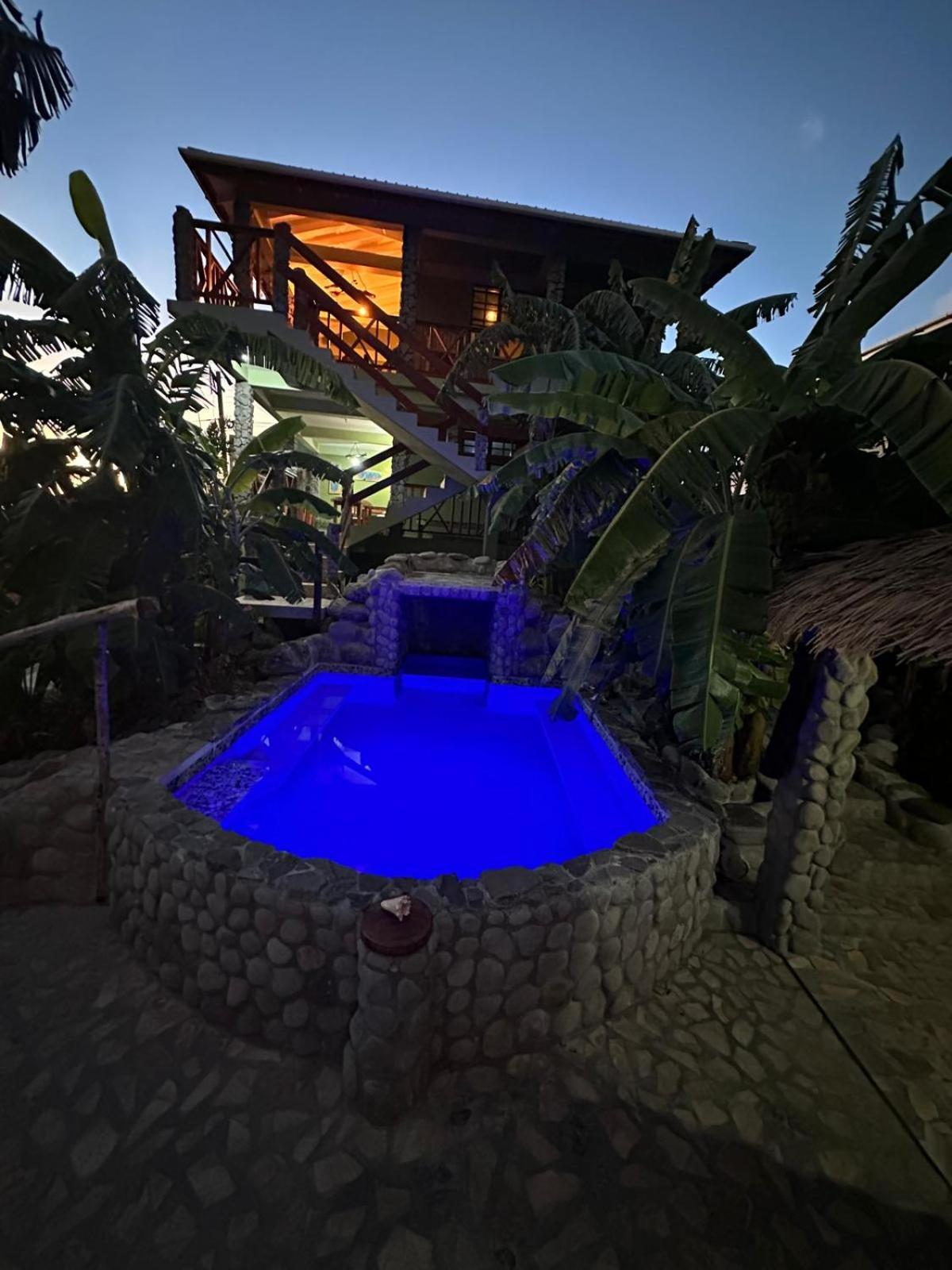 Orchid Resort Ltd Guillet المظهر الخارجي الصورة
