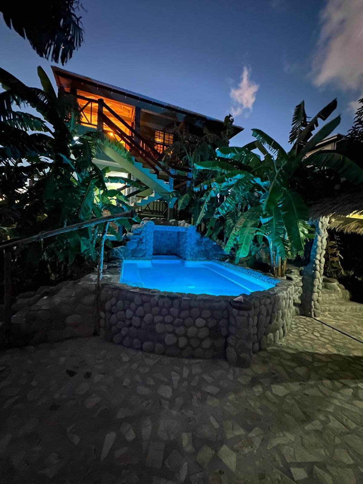 Orchid Resort Ltd Guillet المظهر الخارجي الصورة